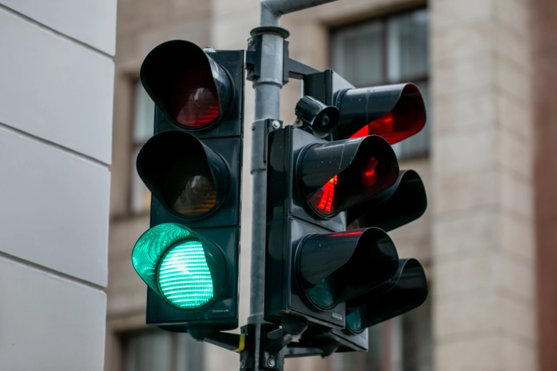 tecnologie-per-semafori-smart-city-ztl-parcheggi-monitoraggio-viabilita